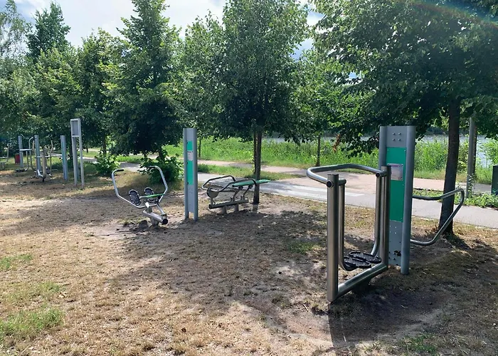 Apartamenty Nad Jeziorem Dlugim - Lesna Bed&Bike